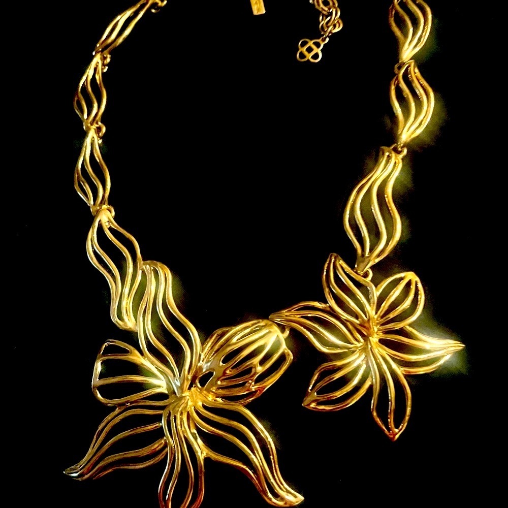 Valentino Garavani Gold Floral Necklace